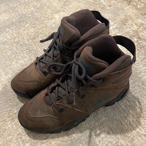 Vintage Reebok Mid-Heavy Duty Hiking Lace Up Boots Brown Suede Women’s Size 7.5
